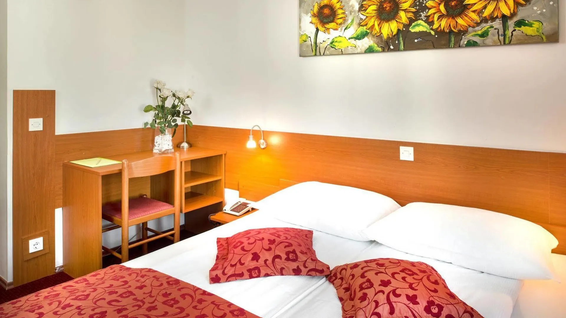 B&B Hotel Ljubljana Park 3*,